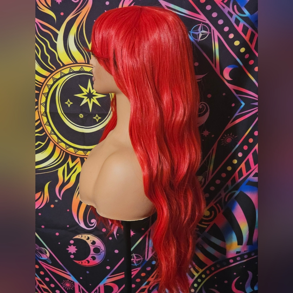 Wig - Picture 2 of 3